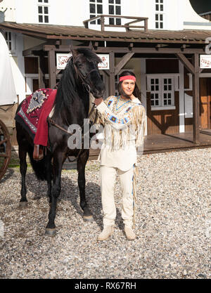 Bad Segeberg, Allemagne. 05Th Mar, 2019. L'acteur Alexander Klaws (Winnetou), enregistrées au cours d'une conférence de presse pour présenter les principaux acteurs de la Jeux Karl May. Crédit : Daniel Reinhardt/dpa/Alamy Live News Banque D'Images