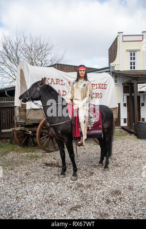 Bad Segeberg, Allemagne. 05Th Mar, 2019. L'acteur Alexander Klaws (Winnetou), enregistrées au cours d'une conférence de presse pour présenter les principaux acteurs de la Jeux Karl May. Crédit : Daniel Reinhardt/dpa/Alamy Live News Banque D'Images