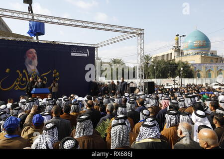 Bagdad, Iraq. 05Th Mar, 2019. Ammar al-Hakim, chef musulman chiite et chef de parti Hikma prononce un discours lors de la commémoration de l'assassinat de l'imam chiite Mohammed Baqir al Hakim - Journée des Martyrs irakiens sur. Ameer Al Mohmmedaw : Crédit/dpa/Alamy Live News Banque D'Images