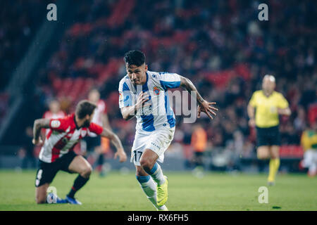 Bilbao, Espagne. 8Th Mar 2019. 08/03/2019. Bilbao, Pays Basque. San Mames. Liga Santander. Athletic Club v RCD Espanyol. H. Perez (ES # 17) la poursuite de la balle. Credit : Alvaro Campo/Alamy Live News Banque D'Images