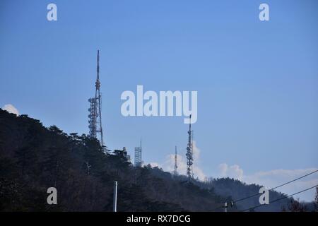 Fille, [Http://fr.bergfex.com/klippitztoerl/ Klippitz, Antenne, DVB-T, DVB-T2, UKW, DAB +, Trieste, Italie, Berg, Betriebswirtschaftliche Beratung, Masten, Radio, Fernsehen, Rundfunk, Mediaset, RAI, Richtfunk, s Banque D'Images