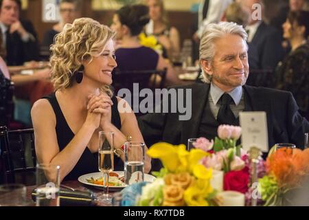 MICHAEL DOUGLAS et NANCY TRAVIS DANS LA MÉTHODE KOMINSKY (2018), réalisé par CHUCK LORRE. Credit : CHUCK LORRE PROD/WARNER BROS. TV / Album Banque D'Images