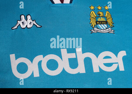 Close up of Manchester City 1998/99 kit accueil Banque D'Images