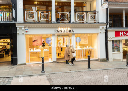 CHESTER, ANGLETERRE - 8 mars 2019 : une photo de la Pandora store à Chester Banque D'Images