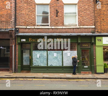 CHESTER, ANGLETERRE - 8 mars, 2019 : fermé boutique à Chester Banque D'Images