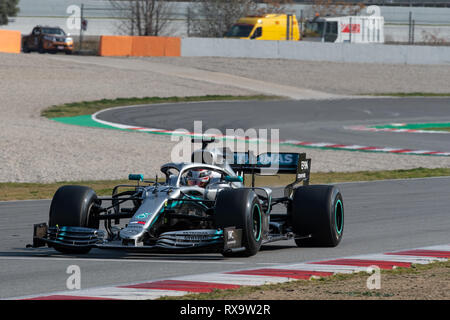 Barcelone, Espagne. 1er mars 2019 - Lewis Hamilton (44) du Royaume-Uni avec l'équipe Mercedes AMG F1 W10 de Mercedes roulant sur la voie de la F1 les essais d'hiver. Banque D'Images