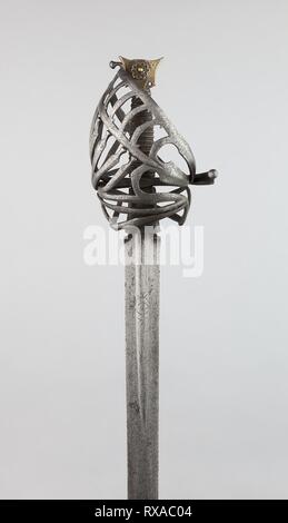 Sabre de Basket-Hilted avec fourreau (Schiavona). L'italien, Venise. Date : 1690-1710. Dimensions : Hors Tout L. 109,2 cm (43 in.). Acier, bronze, et le cuir. Origine : Venise. Musée : le Chicago Art Institute. Banque D'Images