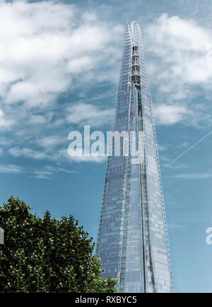 Le Shard en été. Banque D'Images