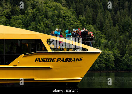 Khutzeymateen Grizzly Bear Sanctuary, le nord de la Colombie Britannique, Canada Banque D'Images