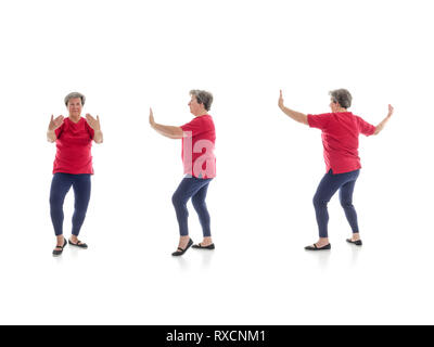 Série de formes de Tai chi de base effectuée par femme plus tourné sur fond blanc Banque D'Images