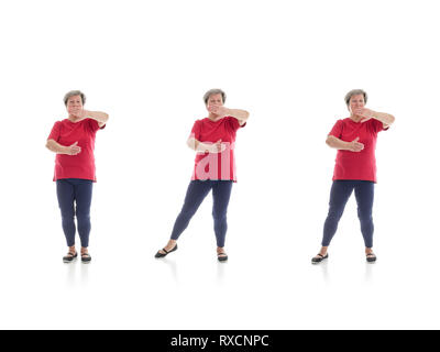 Série de formes de Tai chi de base effectuée par femme plus tourné sur fond blanc Banque D'Images