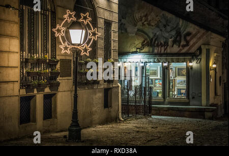 Belgrade, Serbie - Novembre 18th, 2016 : le célèbre quartier bohème de Skadarlija, rue de Belgrade, par nuit Banque D'Images