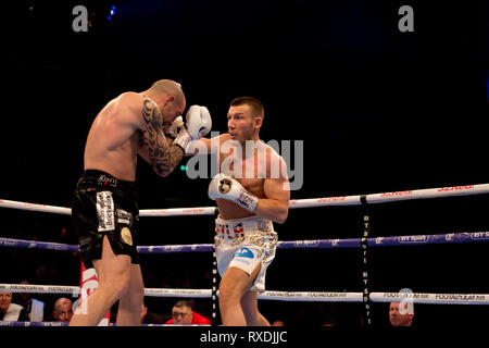 London uk 8 mars 2019 Boxing retourne au Royal Albert Hall de Londres Kensington gore Liam Williams bat joe mullender & dans le championnat de poids moyen britannique Liam Williams / Joe Mullender & Crédit : Dean Fardell/Alamy Live News Banque D'Images