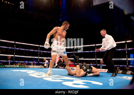 London uk 8 mars 2019 Boxing retourne au Royal Albert Hall de Londres Kensington gore Liam Williams bat joe mullender & dans le championnat de poids moyen britannique Liam Williams / Joe Mullender & Crédit : Dean Fardell/Alamy Live News Banque D'Images