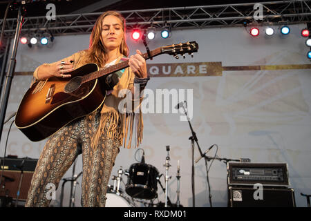 Londres, Royaume-Uni. 09Th Mar, 2019. Londres, Royaume-Uni. Samedi 9 mars 2019. Country Music fans entrer dans le l'O2 arena pour le jour 2 de C2C : un pays à l'autre à l'O2 Arena, le Crédit : Jason Richardson/Alamy Live News Banque D'Images