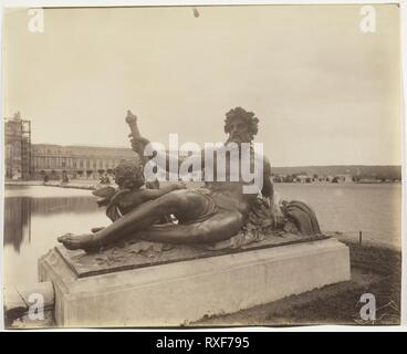 Versailles, le Rhone par Tuby. Jean-Eugène-Auguste Atget ; français, 1857-1927. Date : 1901. Dimensions : 17,5 × 21,8 cm (image) ; 17,7 x 21,8 cm (papier). L'albumine. Origine : France. Musée : le Chicago Art Institute. Banque D'Images