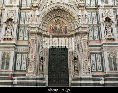 La cathédrale de Florence, officiellement la Cattedrale di Santa Maria del Fiore, est la cathédrale de Florence, Italie Banque D'Images