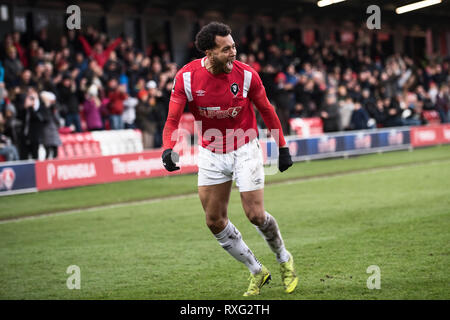 Salford, Royaume-Uni. 9 mars 2019. Matt Green célèbre comme Salford City beat Solihull Moors 2-0 pour aller quatrième de la Ligue nationale. Banque D'Images