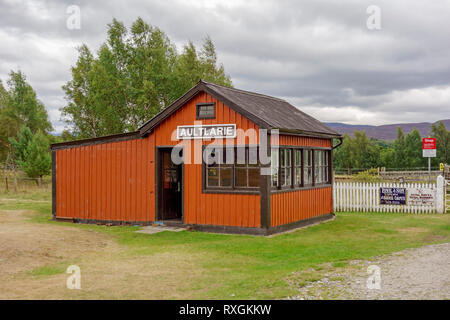Aultlarie halte ferroviaire dans le Highland Folk Museum à Newtonmore, en Écosse. Banque D'Images