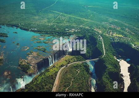 Victoria Falls dans l'air, au Zimbabwe Banque D'Images