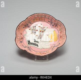 Bac de comptoir. South Staffordshire, Angleterre. Date : 1785-1795. Dimensions : 3,2 x 13,3 x 11,1 cm (1 1/4 x 5 1/4 x 4 3/8 in.). L'émail polychrome sur cuivre. Origine : Afrique du Staffordshire. Musée : le Chicago Art Institute. Banque D'Images