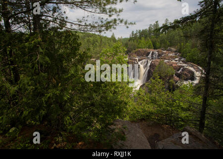 Aubrey Falls Provincial Park, District d'Algoma, Ontario, Canada Banque D'Images