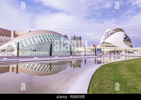 Palau de les Arts dans la ville des arts et des sciences de Valence, Espagne Banque D'Images