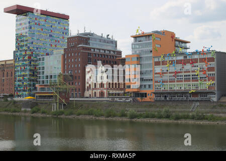 Medienhafen de Düsseldorf Banque D'Images