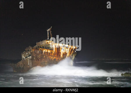 Meisho Maru de nuit sous les étoiles du ciel d'Agulhas le long de la côte, à la pointe la plus méridionale de l'Afrique et l'Afrique du Sud Banque D'Images