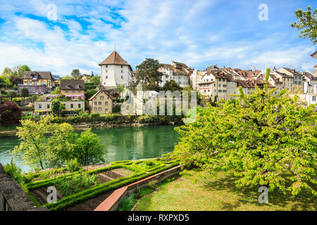 La vieille ville et la rivière de l'Aare à Brugg Ville, canton d'Argovie, Suisse Banque D'Images