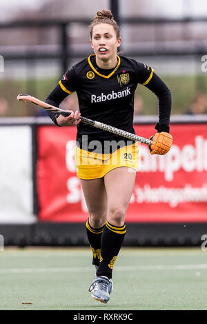 DEN BOSCH - 10-03-2019 HC, Den Bosch D1 - Hurley, 2018 / 2019 La saison de hockey. Hockeycomplex Oosterplas. Lenna Omrani pendant le match HC Den Bosch D1 - Hurley. Banque D'Images