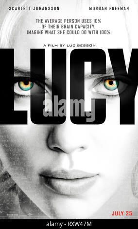 Lucy (2014) réalisé par Luc Besson et avec Scarlett Johansson, Morgan Freeman et de Min-sik Choi. La personne moyenne utilise 10 % de leurs capacités cérébrales. Imaginer ce qu'elle pourrait faire avec 100 %. Banque D'Images