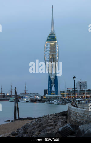 Spinnaker Tower, Portsmouth, Hampshire, Angleterre, Royaume-Uni, Europe Banque D'Images