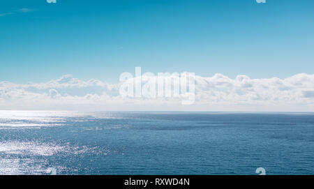 Belle journée d'été à nice seascape Banque D'Images
