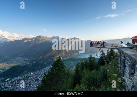 Harder Kulm viewpoint et restaurant au-dessus d'Interlaken, Suisse, Europe Banque D'Images