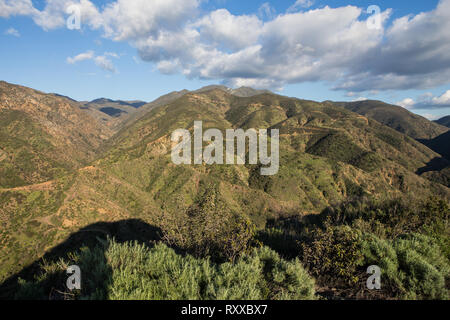 Les montagnes de Santa Ana et la forêt nationale de Cleveland à Orange County, Californie du Sud ; USA Banque D'Images