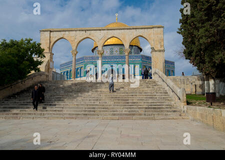 Le dôme du Rocher de culte islamique sur le mont du Temple à Jérusalem, Israël. Banque D'Images