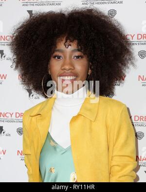 Los Angeles, CA, USA. Mar 10, 2019. Zoe Renée à arrivées de Nancy Drew ET L'ESCALIER CACHÉ Premiere, AMC 15 Century City, Los Angeles, CA, 10 mars 2019. Credit : Priscilla Grant/Everett Collection/Alamy Live News Banque D'Images