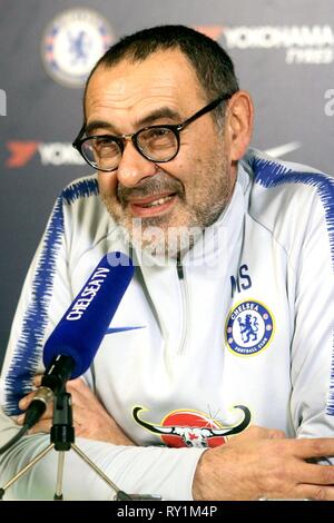 Gestionnaire de Chelsea Maurizio Sarri traite d'une conférence de presse au centre de formation du club à Cobham, Surrey, avant leur premier match de championnat contre Manchester City le 10 février 2019. Comprend : Maurizio Sarri Où : Cobham, Surrey, Royaume-Uni Quand : 08 Feb 2019 Credit : WENN.com Banque D'Images