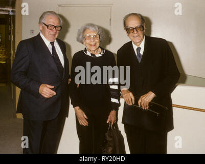 Tage Erlander ancienne Socialdemocrats Partyleader suédois et premier ministre avec femme Aina et ancien ministre des Finances Gunnar Sträng Banque D'Images