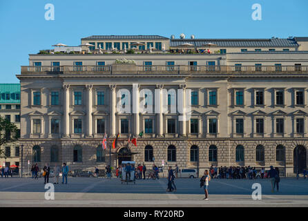 L'hôtel de Rome, Behrenstrasse, Mitte, Berlin, Deutschland Banque D'Images