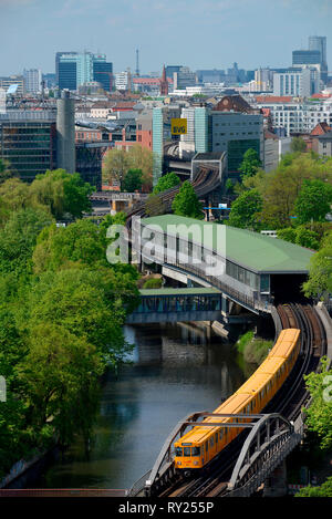 U-Bahnhof, Moeckernbruecke, Kreuzberg, Berlin, Deutschland, M÷ckernbr³cke Banque D'Images