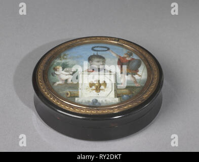 Snuff Box, début des années 1800. La Suisse, au début du xixe siècle. L'écaille avec automate peint sous verre miniature monté en métal doré sur l'or ; total : 2,3 x 8 cm (7/8 po x 3 1/8 po Banque D'Images