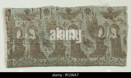 Fragment de textile avec l'Annonciation, 1370-1400. L'Italie. La soie avec fil d'or ; les lampas tissu ; total : 46,4 x 22,9 cm (18 1/4 x 9 in Banque D'Images
