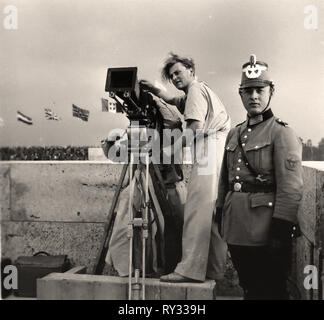 Jeux Olympiques de 1936 Berlin - cameramen dans le stade olympique au Jeux Olympiques d'été de 1936 à Berlin Banque D'Images