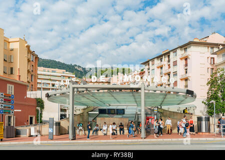 Monaco, 21 OCT : Vue extérieure de la Gare de la gare de Monaco le Oct 21, 2018 à Monco Banque D'Images