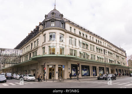 Le Bon Marche department store dans le 7ème arrondissement de Paris, France. Banque D'Images