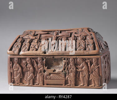 Coffret en bois : Scènes de la vie de Christ, c. 1050. Anglo-saxon, l'Angleterre, West Midlands ?, période romane, 11e siècle. Le buis, d'alliages de cuivre, de verre ; Total : 9 x 7,8 x 15,7 cm (3 9/16 x 3 1/16 x 6 3/16 in Banque D'Images