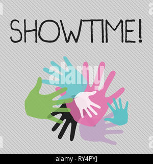 La main conceptuel montrant Showtime. Une fois sens Concept jouer film Perforanalysisce Concert événement est programmé pour commencer Banque D'Images