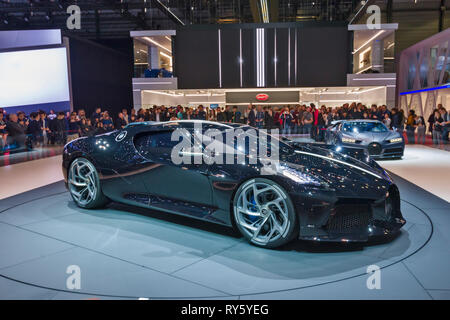 Bugatti fait sensation au salon de Genève en dévoilant la télé 'Noire', le plus cher du monde à Genève, Suisse Banque D'Images